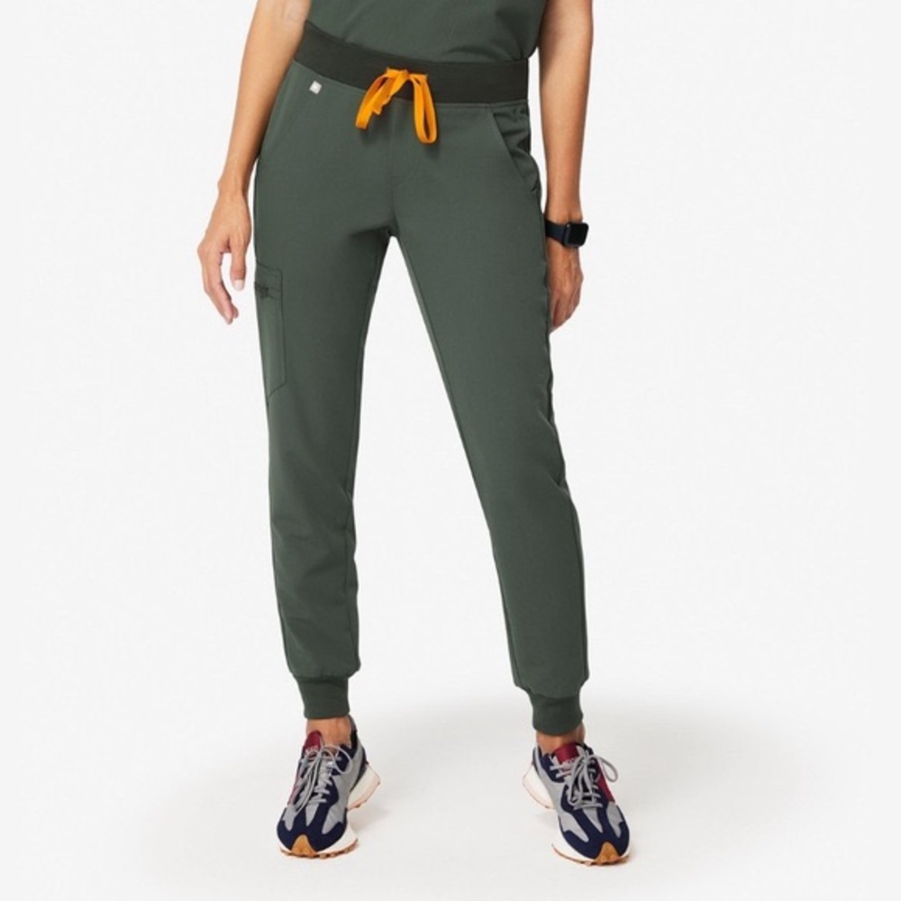 FIGS Moss Zamoras jogger scrub pants